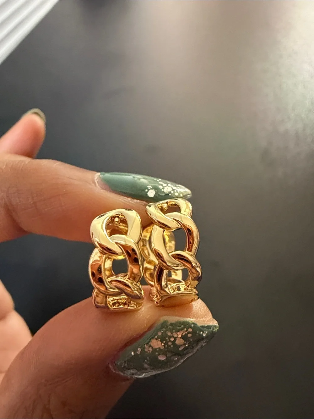 Gold Chain-Link Hoop Earrings - Women Jewelry
